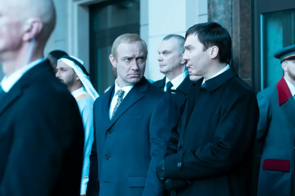 Jude Law como Vladimir Putin