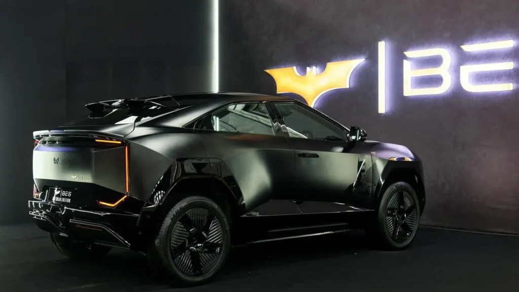 Carro inspirado no Batman