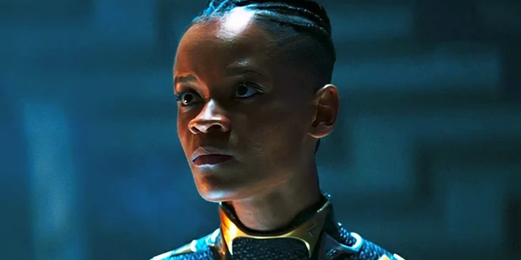 Letitia Wright como a Pantera Negra