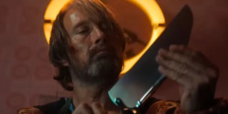 Mads Mikkelsen em Dust Bunny