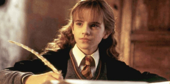 Harry Potter: Emma Watson admite ter carinho por J.K. Rowling, apesar das polêmicas