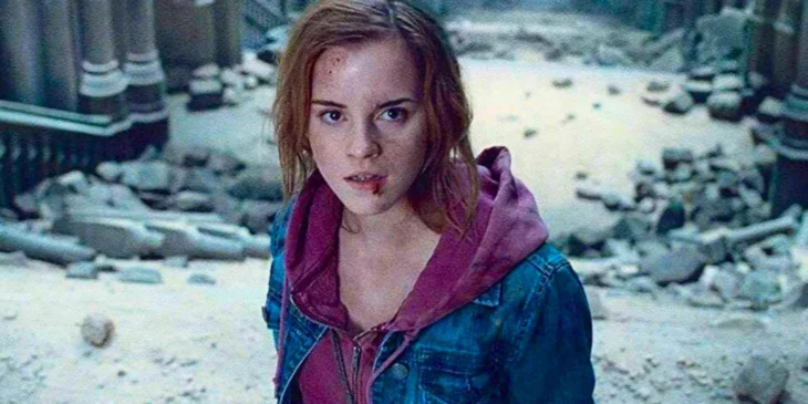 Emma Watson no set de Harry Potter e as Relíquias da Morte