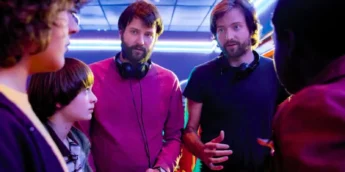 Irmãos Duffer em set de Stranger Things