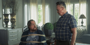 Pacificador: Com Economos detido, surgem imagens inéditas do penúltimo episódio da 2ª temporada