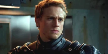 Charlie Hunnam em Círculo de Fogo