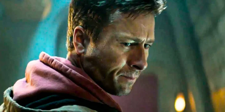 Glen Powell em momento tenso de O Sobrevivente