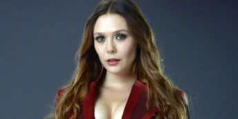 Elizabeth Olsen como a Feiticeira Escarlate