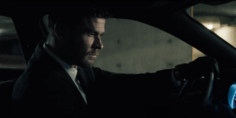 Crime 101, com Chris Hemsworth e Mark Ruffalo, ganha suas primeiras imagens; Veja