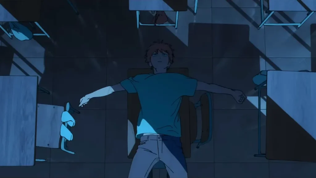 Denji deitado em carteira na escola vazia em cena de Chainsaw Man - O Filme: Arco da Reze