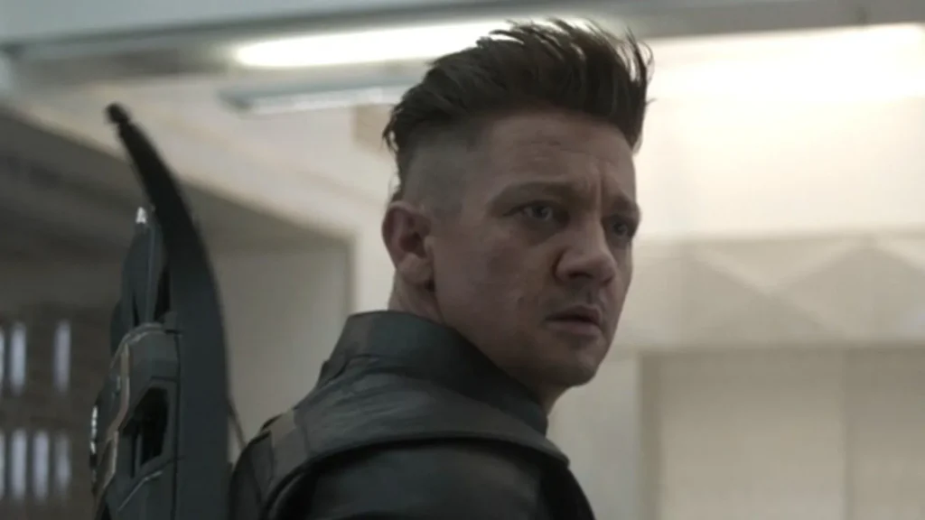 Jeremy Renner como Gavião Arqueiro