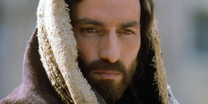 Jim Caviezel em A Paixão de Cristo