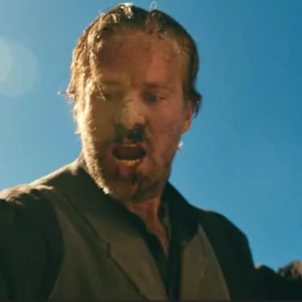 Armie Hammer em Frontier Crucible