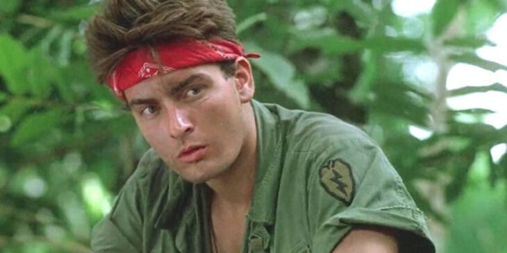 Charlie Sheen em Platoon