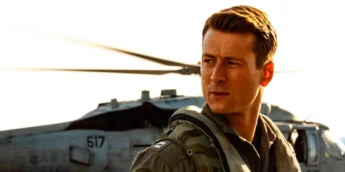 Glen Powell em Top Gun: Maverick