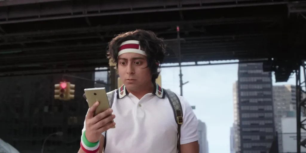 Tony Revolori como Flash Thompson em Homem-Aranha: Sem Volta Para Casa