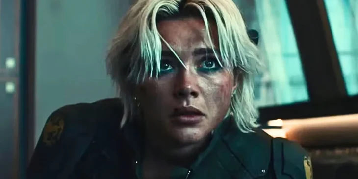 Florence Pugh caracterizada como Yelena Belova