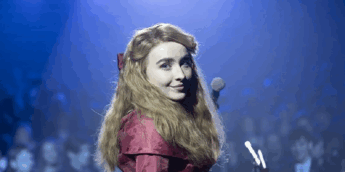 Alice no País das Maravilhas ganhará remake com Sabrina Carpenter