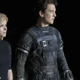 Miles Teller e Kate Mara em Quarteto Fantástico, de 2015