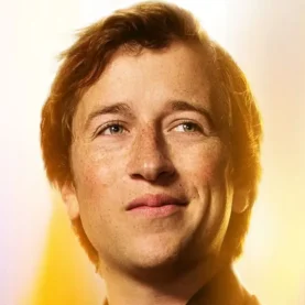 Skyler Gisondo como Jimmy Olsen em Superman, de James Gunn