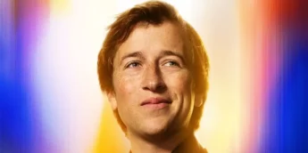 Skyler Gisondo como Jimmy Olsen em Superman, de James Gunn