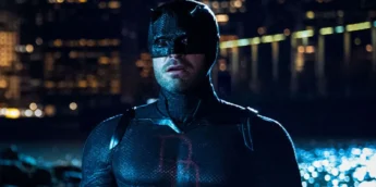Matt Murdock com novo uniforme em Demolidor Renascido