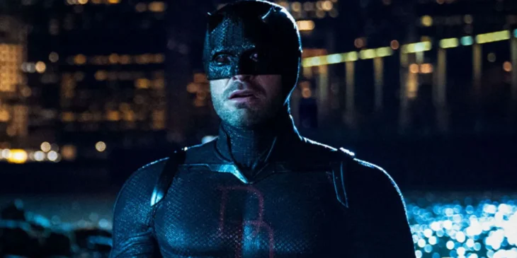 Matt Murdock com novo uniforme em Demolidor Renascido