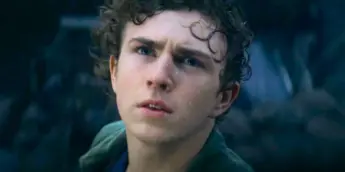 Walker Scobell como Percy Jackson no Mar de Monstros
