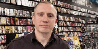 Icônico roteirista de Superman, Phillip Kennedy Johnson assina contrato de exclusividade com a Marvel