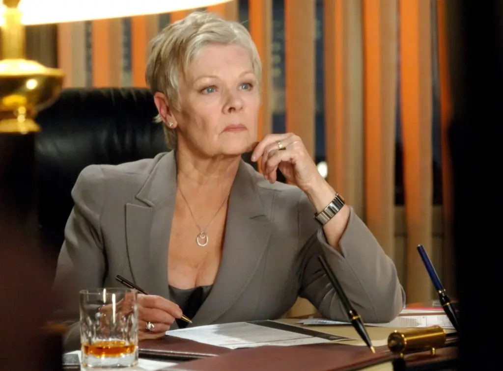 Judi Dench na franquia 007