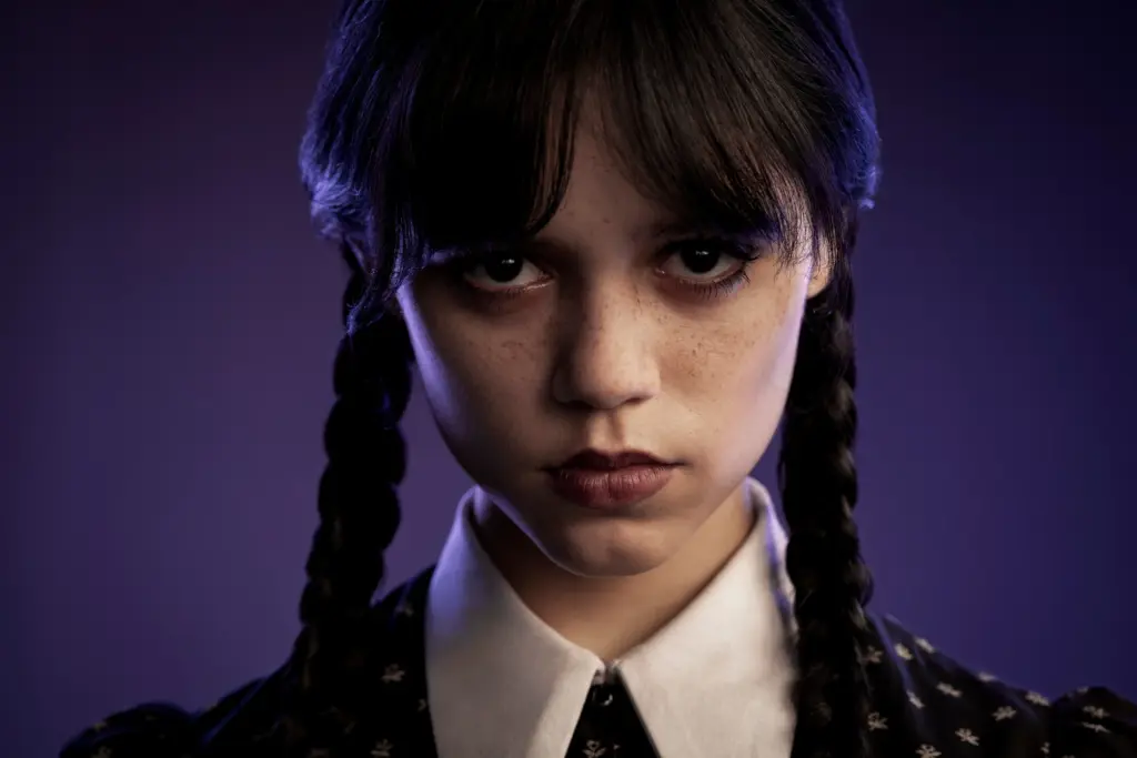 Jenna Ortega como Wandinha