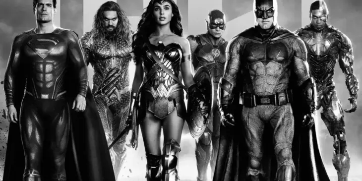 Liga da Justiça em preto e branco de Zack Snyder