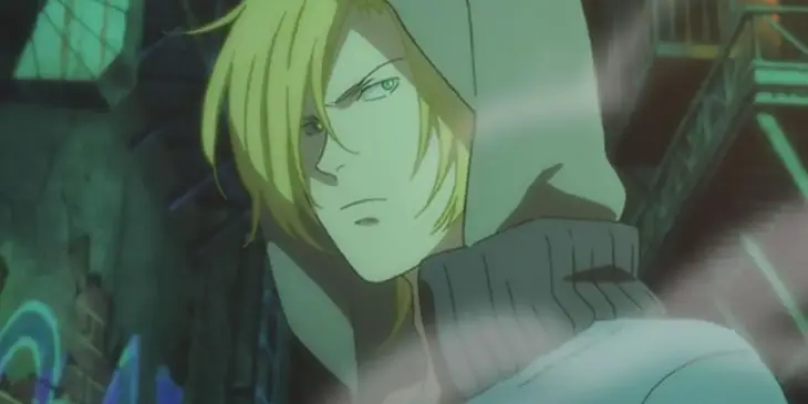 Ash Lynx em cena da adaptação em anime de Banana Fish