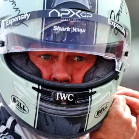 Brad Pitt em F1: O Filme