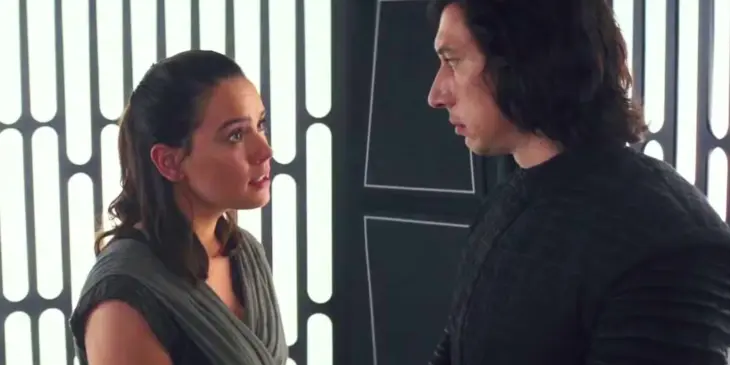 Daisy Ridley e Adam Driver, de Star Wars A Caçada por Ben Solo