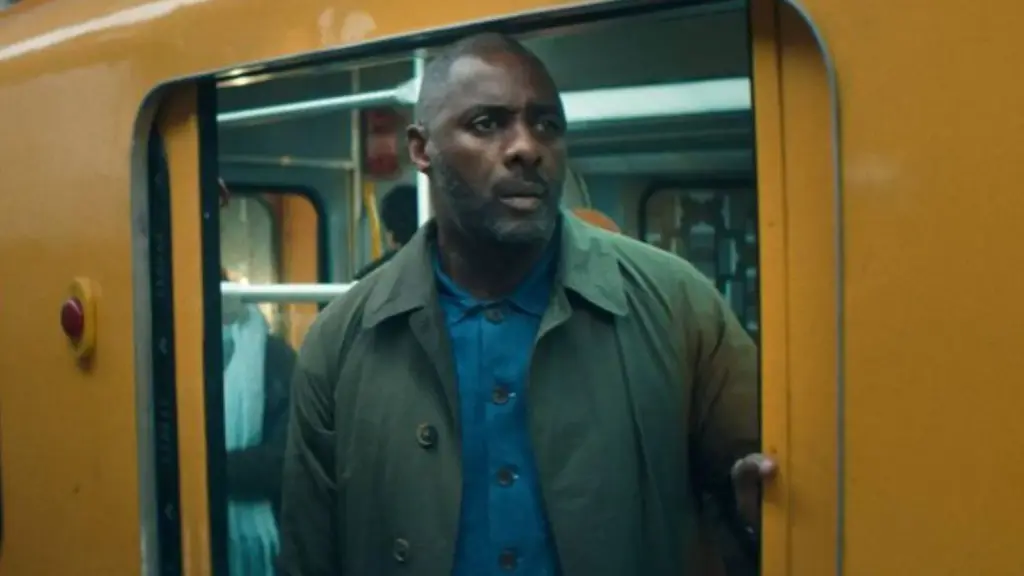 idris Elba em Sequestro no Ar