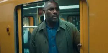 idris Elba em Sequestro no Ar