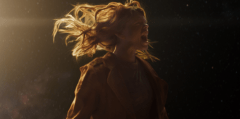 Supergirl: Assista à versão dublada do trailer do filme da DC Studios