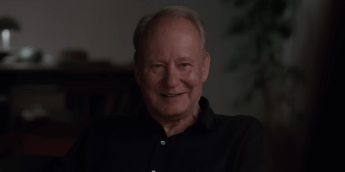 Valor Sentimental, com Stellan Skarsgård e Elle Fanning, ganha data para chegar ao streaming