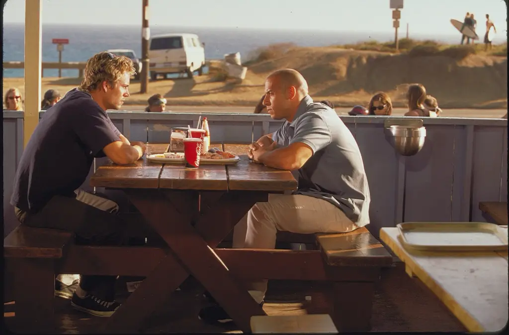 Vin Diesel e Paul Walker em Velozes e Furiosos