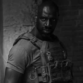 Omar Sy em Mercenário