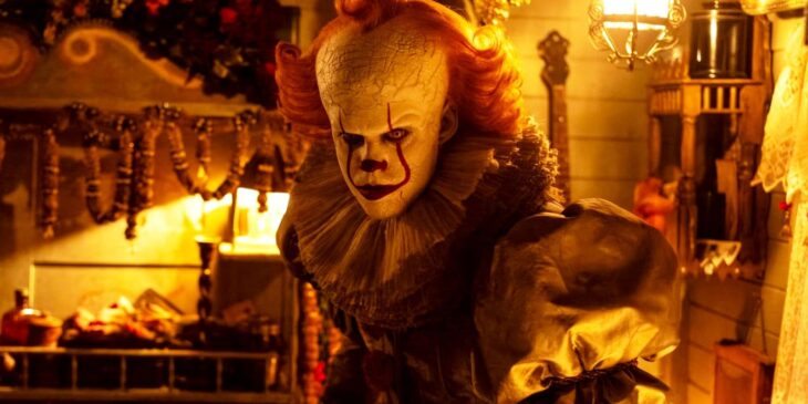 Pennywise em passado de Derry em IT Bem-Vindos a Derry