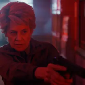 Linda Hamilton em Stranger Things