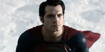 Henry Cavill é o Superman no filme de Zack Snyder, O Homem de Aço