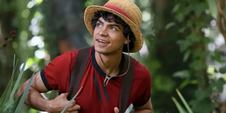 Iñaki Godoy como Luffy em cena de One Piece: A Série