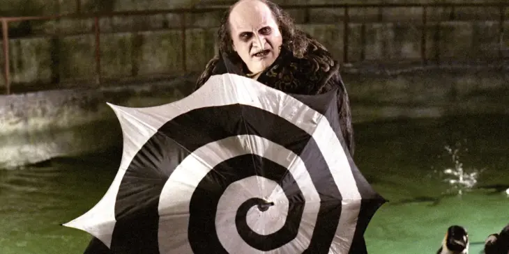 Danny DeVito como o Pinguim em Batman: O Retorno