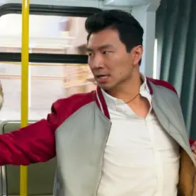 Simu Liu em ação como Shang-Chi no MCU