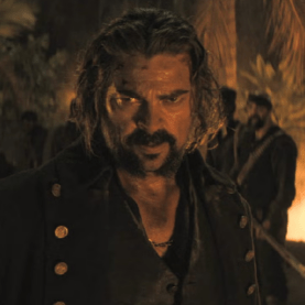 Karl Urban é pirata em primeiras imagens de filme produzido pelos Irmãos Russo
