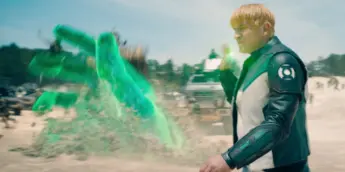 Nathan Fillion como Guy Gardner em Superman