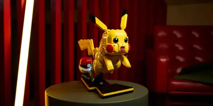 Conjunto Pikachu & Poké Bola