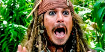 Johnny Depp como Jack Sparrow na franquia Piratas do Caribe